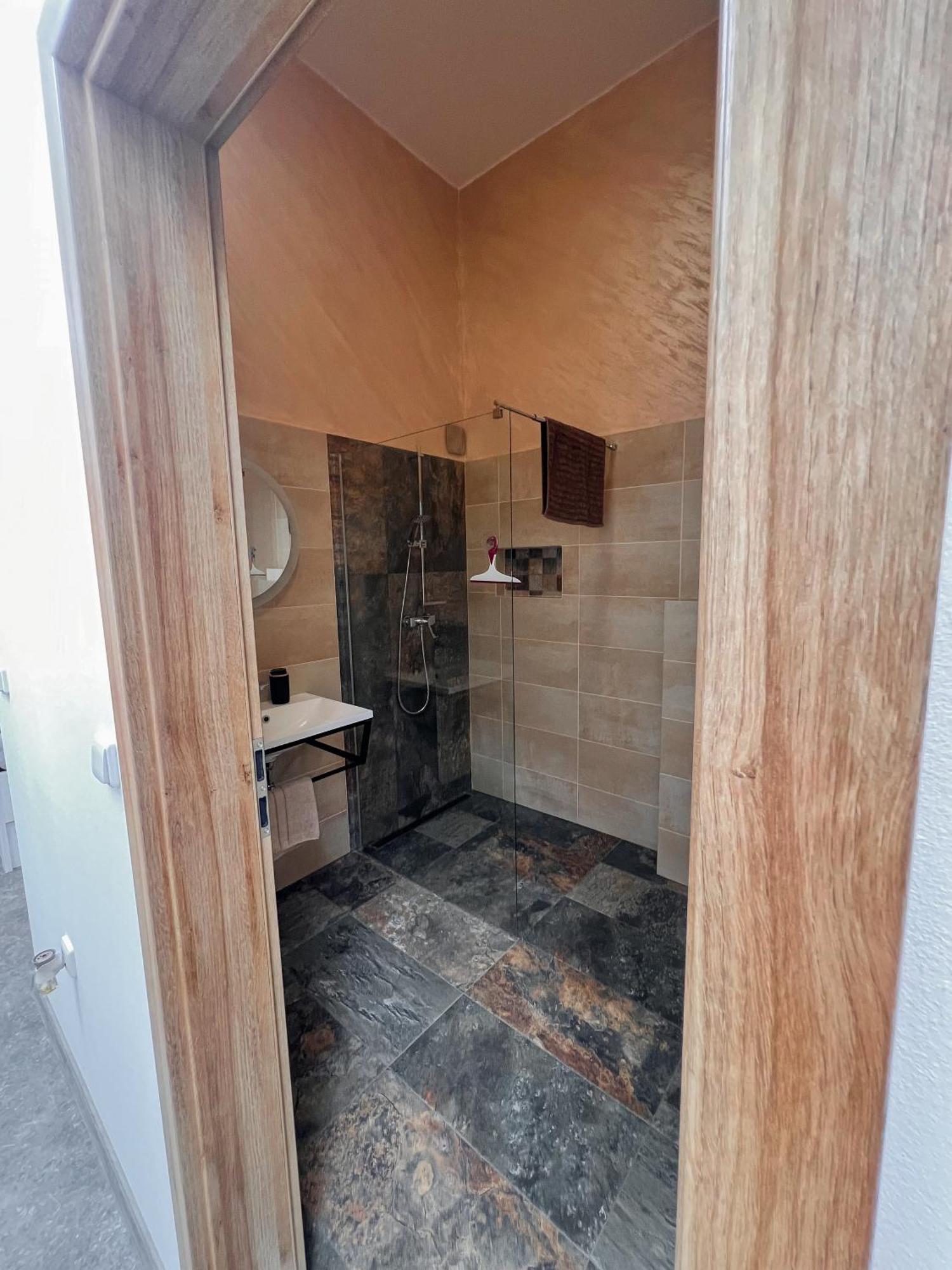 Apartmany Pod Ripem Роуднице-над-Лабем Экстерьер фото