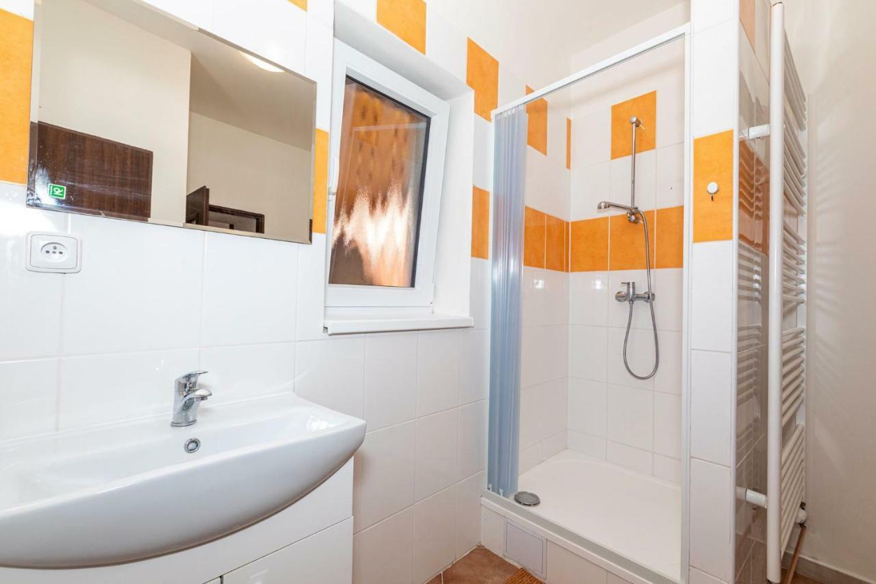 Apartmany Pod Ripem Роуднице-над-Лабем Экстерьер фото